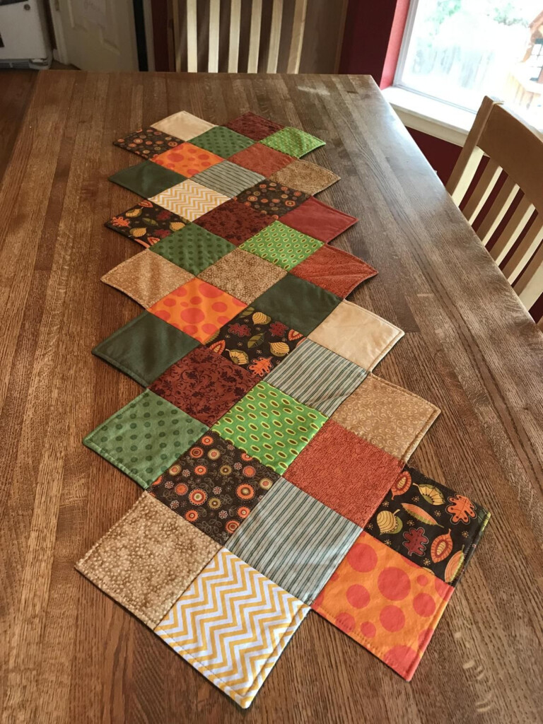 Fall Quilted Table Runner Fall Quilts Quilted Table Runners Quilted 