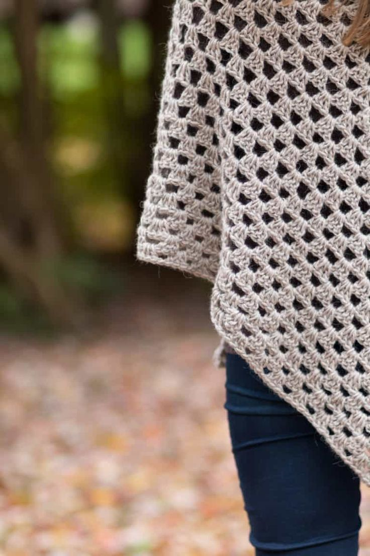 Free Crochet Granny Triangle Shawl Pattern EasyCrochet Granny