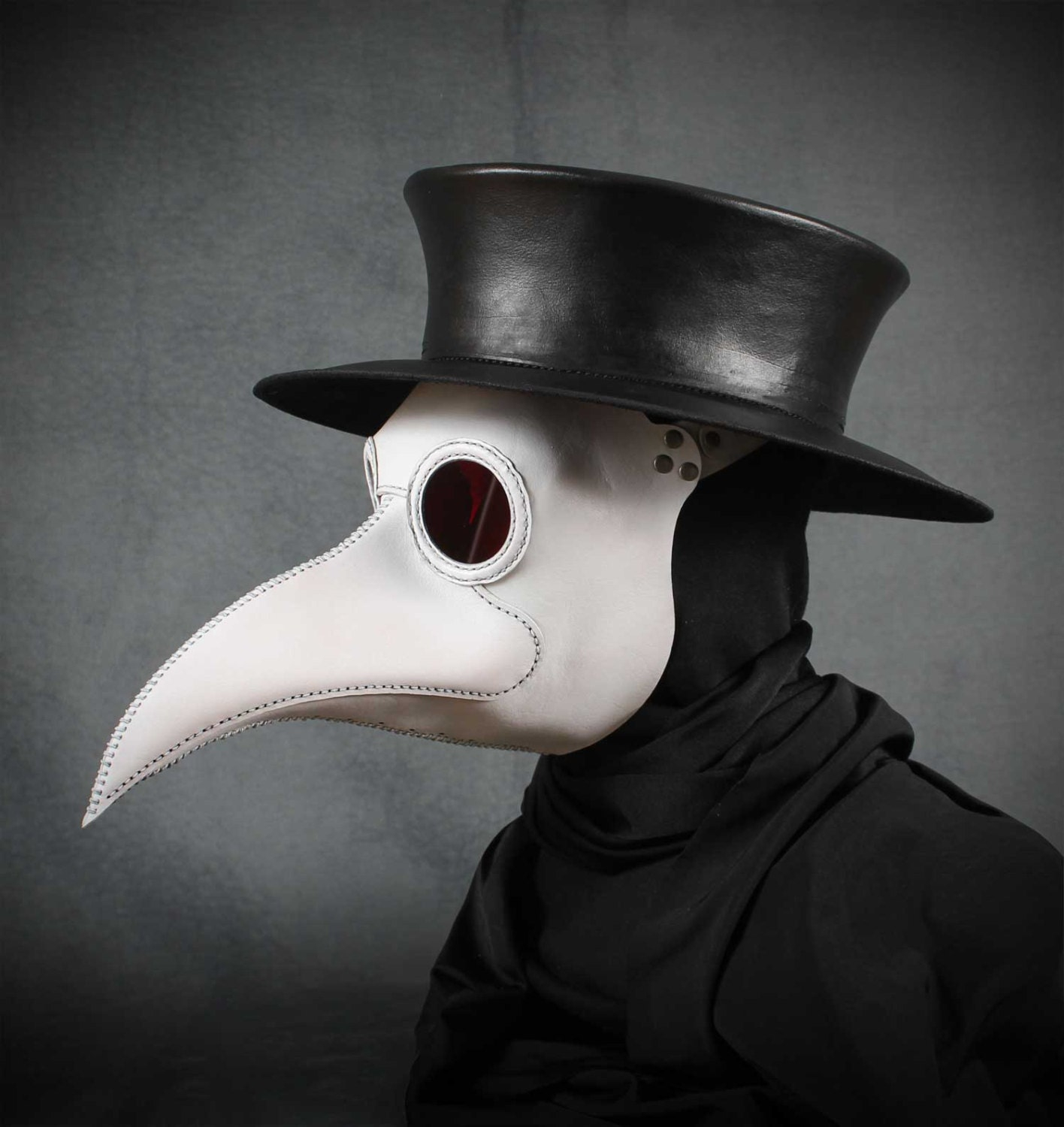 Plague Doctor s Mask Maximus In White Leather