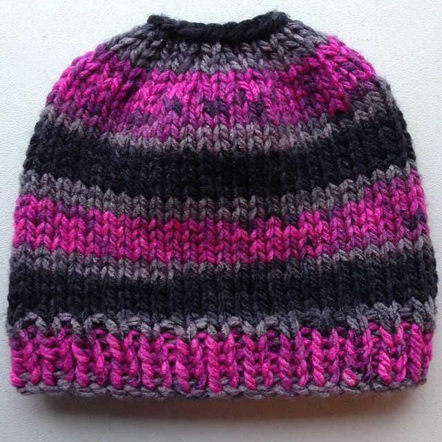 UPDATED The Best Free Knit Ponytail Hat Patterns aka Messy Bun 